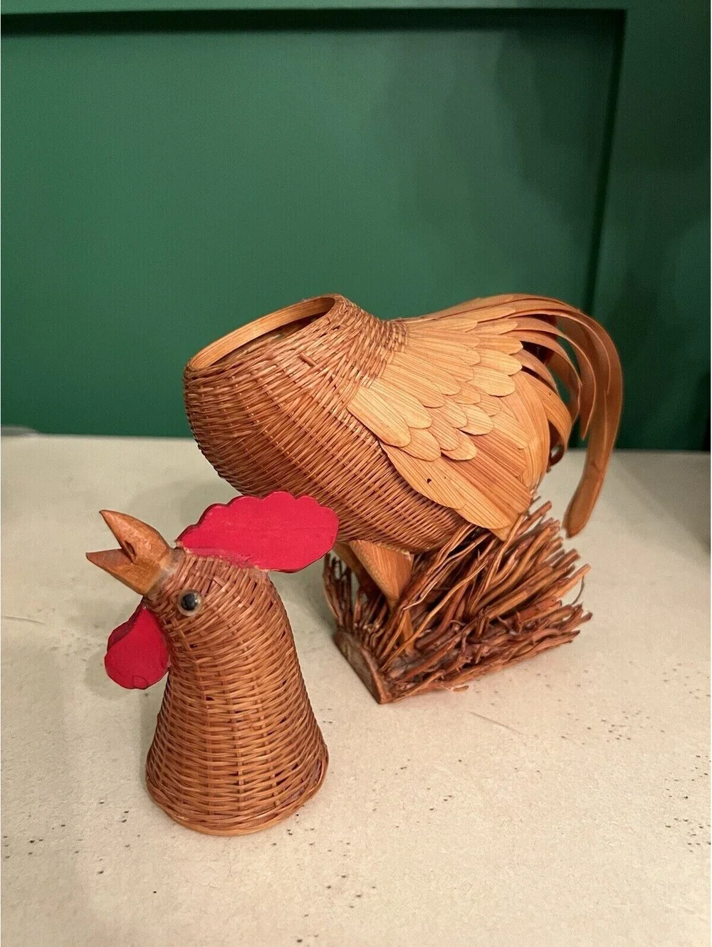 Kiangsi Handicrafts Rooster Chicken Basket With Lid Vintage